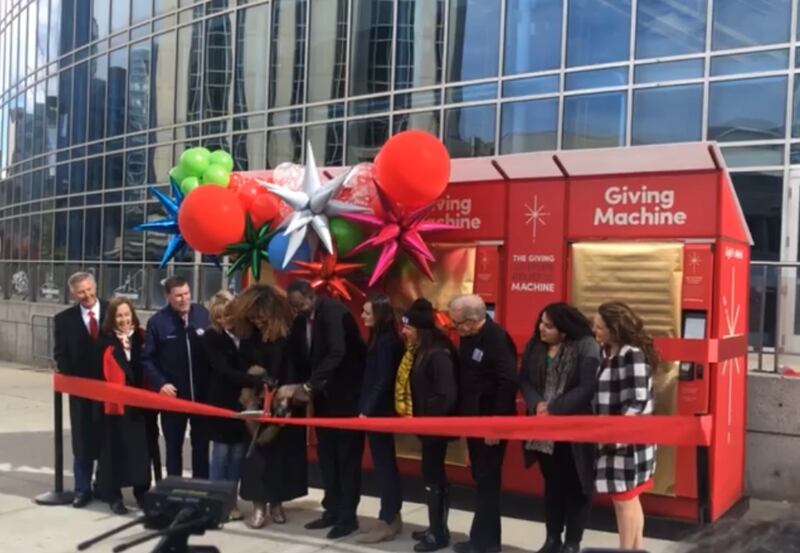 Inauguração da Máquina de Doações em Nashville, Tennessee, no dia 18 de novembro de 2021.