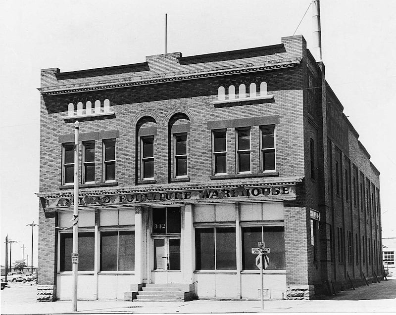 A primeira loja das Indústrias Deseret, no centro de Salt Lake City, em 1938.
