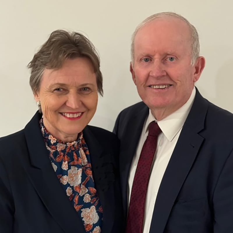 Colin Clements e Karyn Clements, que servirão como presidente e matrona do Templo de Adelaide Austrália a partir de setembro de 2026.
