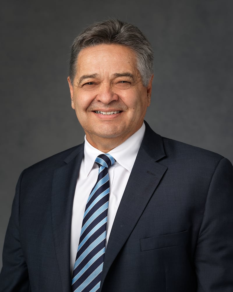 Walter G. Queiroz Jr., um membro do conselho consultivo geral dos Rapazes de A Igreja de Jesus Cristo dos Santos dos Últimos Dias.
