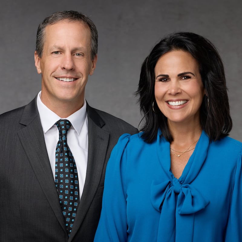 Ben Peterson e Natalie Peterson servirão como presidente e companheira da Missão Califórnia Santa Rosa a partir de julho de 2026.