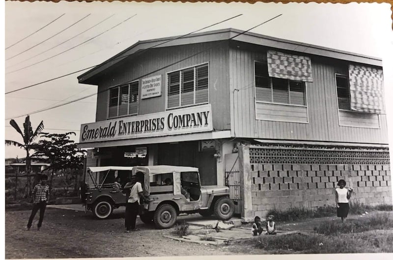 A primeira capela alugada da Igreja em Davao City, Filipinas, no final da década de 1960.