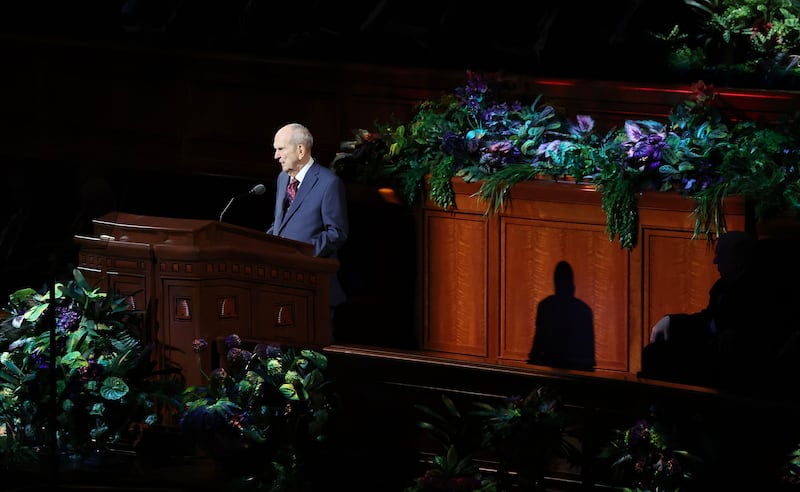 Presidente Russell M. Nelson, de A Igreja de Jesus Cristo dos Santos dos Últimos Dias, fala durante a 192ª Conferência Geral Anual no Centro de Conferências em Salt Lake City no sábado, 2 de abril de 2022.