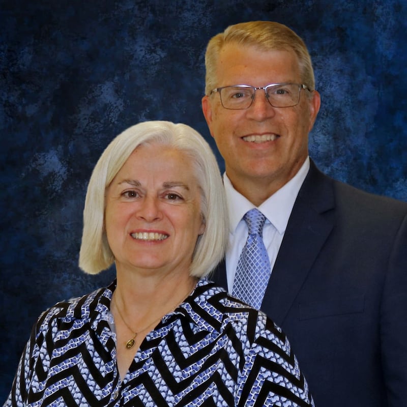 Gregory H. Neher e Isabel R. Neher