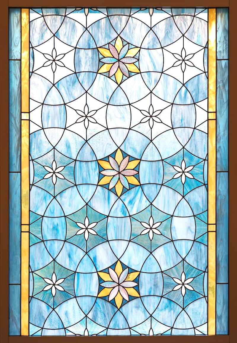 Uma janela de vidro artístico do Templo de Belo Horizonte Brasil.