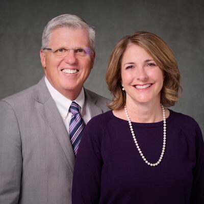 Steve Schmutz e Becky Schmutz.