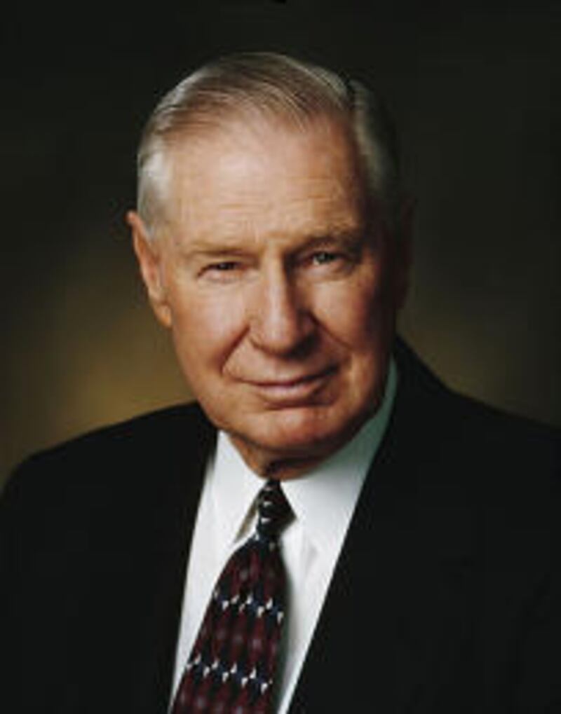 Presidente James E. Faust, segundo conselheiro da Primeira Presidência de 1995 a 2007.