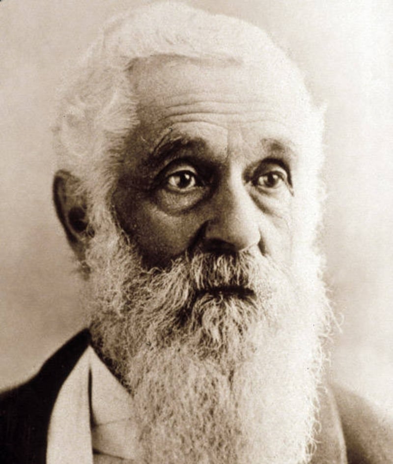 Uma foto em preto e branco de Lorenzo Snow, presidente da Igreja de 1898 a 1901.