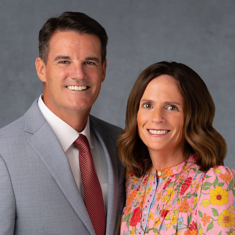 Will Fritcher e Katie Fritcher, que servirão como presidente e companheira da Missão Califórnia Fresno a partir de julho de 2026.