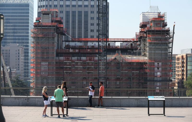 Vista da construção do templo, do telhado do Centro de Conferências em Salt Lake City na sexta-feira, 9 de setembro de 2022.