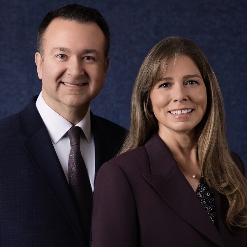 Brandon L. Taylor e Jennifer M. Taylor, que servirão como presidente e companheira da Missão Costa do Marfim Abidjã Leste a partir de julho de 2026.