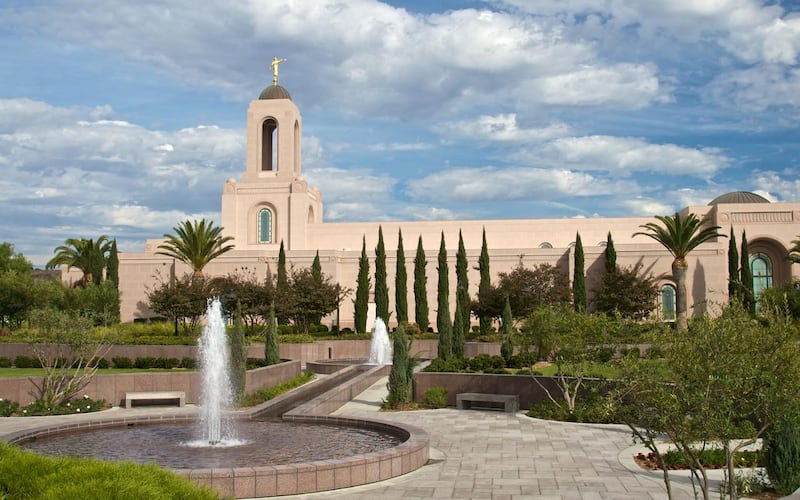 O Templo de Newport Beach Califórnia.