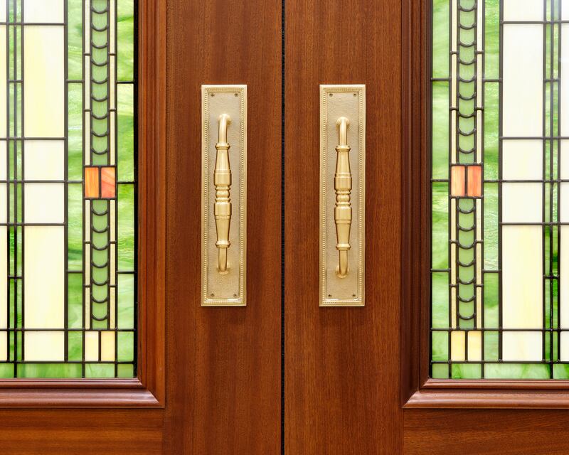 Portas no interior do Templo de Cody, Wyoming.