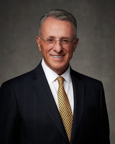 Élder Ulisses Soares, do Quórum dos Doze Apóstolos.