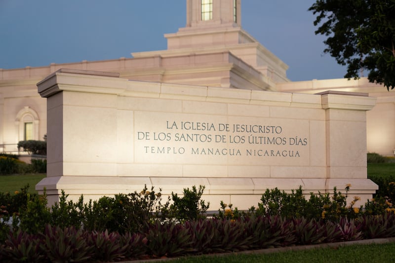 A placa de monumento do Templo de Manágua, Nicarágua.