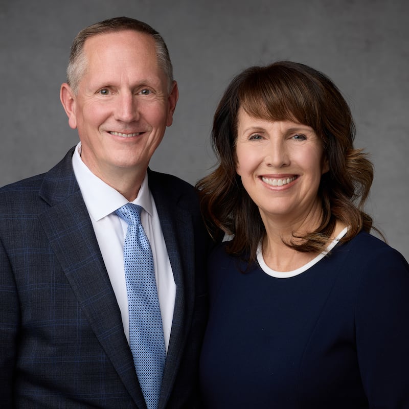 Matt Ingersoll e Marianne Ingersoll, que servirão como presidente e companheira da Missão Brasil São Paulo Norte a partir de julho de 2026.