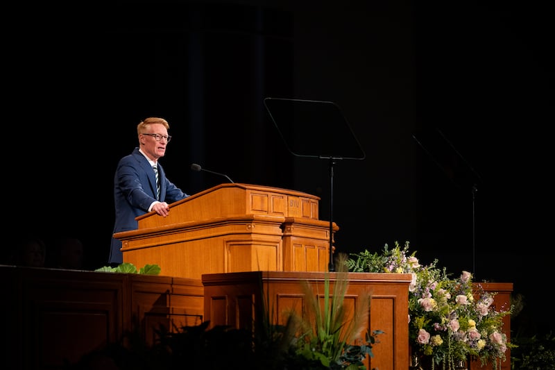 Elder Aaron T. Hall, Setenta Autoridade Geral, oferece um discurso no devocional aos estudantes da BYU–Idaho em Rexburg, Idaho, na terça-feira, 3 de março de 2026.