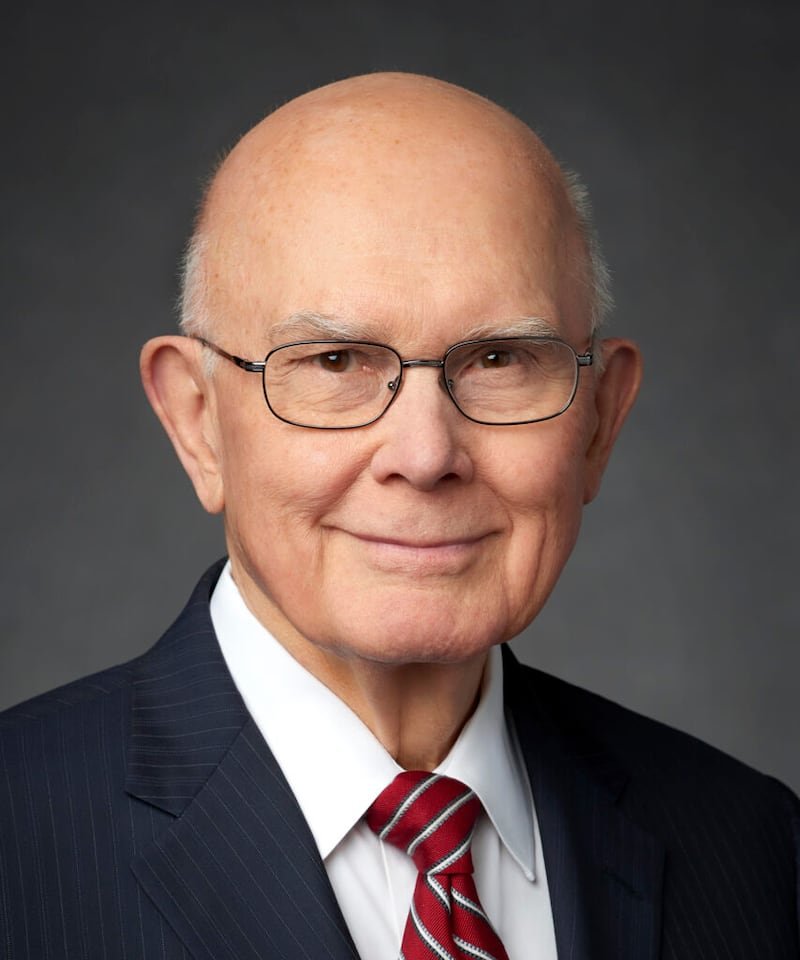 Presidente Dallin H. Oaks, primeiro conselheiro na Primeira Presidência.