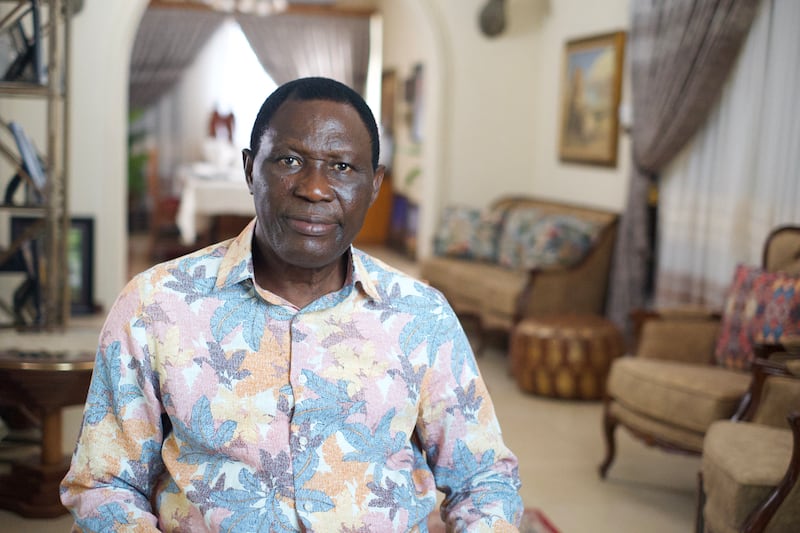 Richard Ahadjie é entrevistado para um episódio de "Voices for Faith" da série de documentários "Living Record" 2026 do Church News.