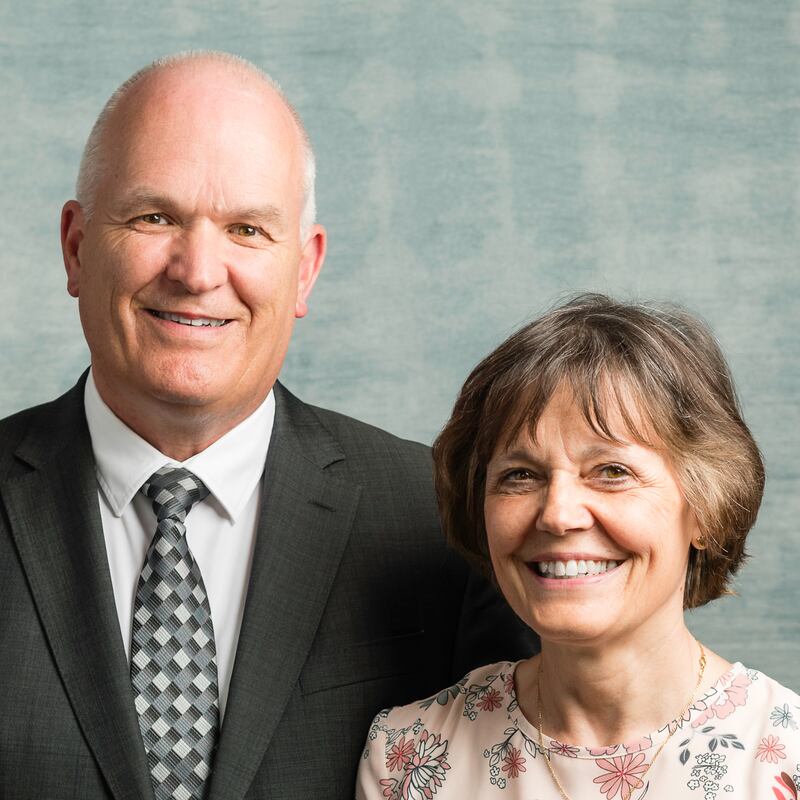 Martin A. Müller e Ruth Müller, que servirão como presidente e matrona do Templo de Berna Suíça a partir de setembro de 2026.
