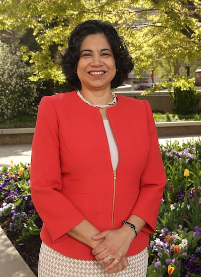 Irmã Reyna I. Aburto, natural da Nicarágua, serviu como segunda conselheira da presidência geral da Sociedade de Socorro de 2017 a 2022. Esta foto foi tirada em Salt Lake City, Utah, na segunda-feira, 3 de abril de 2017.