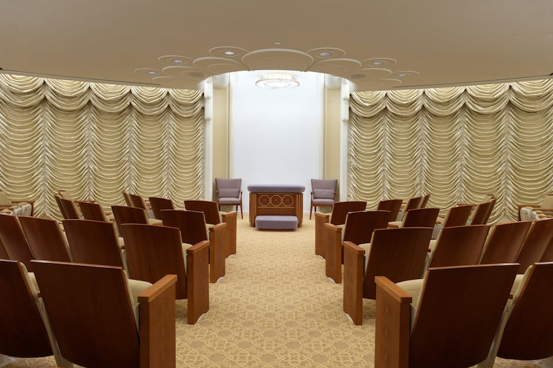 Uma sala de instruções do Templo de San Diego Califórnia.
