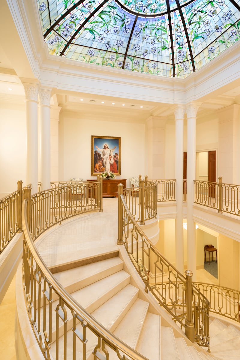 A grande escadaria do Templo de Paris França.