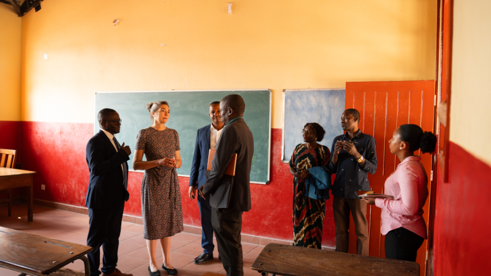 Irmã Andrea Muñoz Spannaus visita a Escola Primária Inhamizua em Beira, Moçambique, em 3 de setembro de 2026.