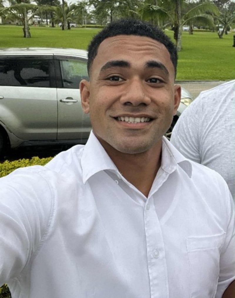 Keith Vaitai de Tongatapu compartilha como ele planeja iluminar o mundo nesta temporada de Natal em 12 de dezembro de 2025.