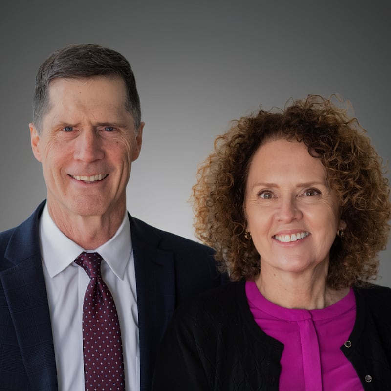 Rob Campbell e Ruth Campbell, que servirão como presidente e companheira da Missão Madagascar Antananarivo Sul a partir de julho de 2026.