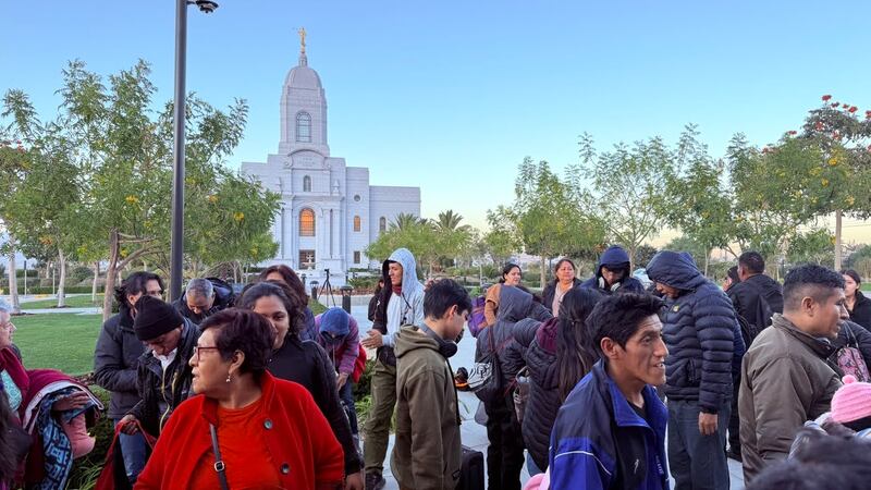 Santos dos Últimos Dias chegam ao Templo de Arequipa Peru após uma viagem de 15 dias de Quillabamba, Peru, na primeira semana de agosto de 2025.